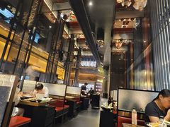 -一绪に和牛寿喜烧(罗湖益田假日店)