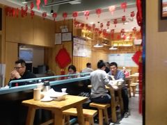 大堂-木屋烧烤(万德庄店)