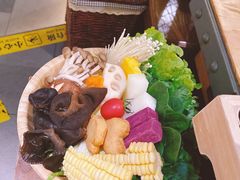 -湊湊火锅·茶憩(上海合生汇店)