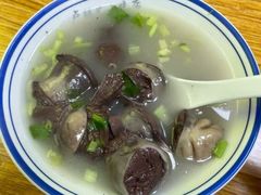 -卢聪艺小吃店(阳翟总店)