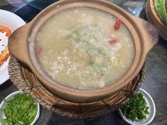 -日进一片海.生腌海鲜火锅.宵夜烧烤(三里屯总店)