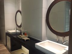 -天津津利华酒店