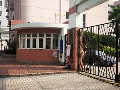 -上海市格致初级中学