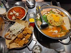 部队火锅-富乐满韩国正宗炸鸡韩国料理(虹泉路店)