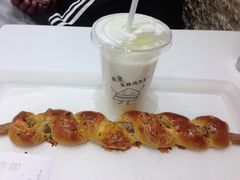 酸奶-面包新语(上地华联店)