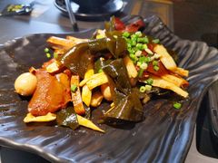 卤拼素菜-嘎嘎鸭脑壳(金沙店)