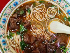 -金杨拉面王小吃面馆·牛三宝面·红烧牛肉粉