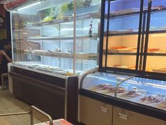 -哈尔滨小酒馆·鲜肉现穿自助烧烤(康新花园店)