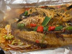 -愿者上钩·纸包鱼(翻身店)