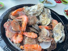 -巧克力渔家.小船海鲜胶东菜(万平口店)