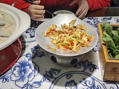 -卢大鲜鱼头捞饭(美利广场店)