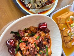 -隔壁老王·家常云南菜(花巷店)