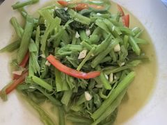 -万佛湖许老大铁锅鱼(黑金冠店)