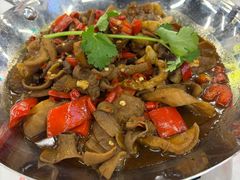 -堂瓦里·33年传统赣菜(第一街区店)