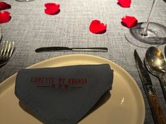 -弦月窗LUNETTE BY AMANDA(复兴路店)