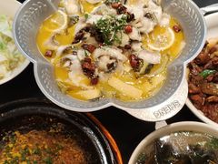 -陈厨老味·老派郴州菜(宜章店)