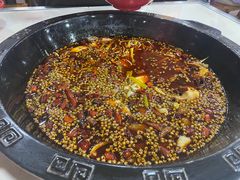 -烧哥美蛙肥肠鱼火锅·十五年社区店