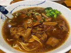 老卤肥肠面-囿面传统制面馆(中央路店)
