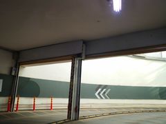 -北京财富中心-停车场