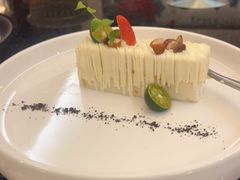 -无锡鼎尚皇冠酒店