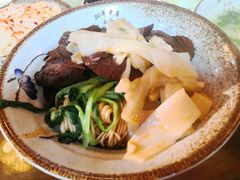 -金杨拉面王小吃面馆·牛三宝面·红烧牛肉粉