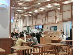 大堂-小满手工粉(上海月星环球港店)