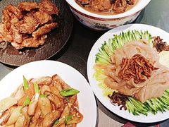 -红东阁东北菜烤肉酒馆(CROSS万象汇店)