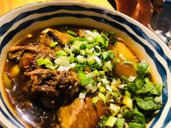 香辣牛腩面-食之六七·面(朝阳大悦城店)