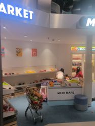 -MINI MARS 脚下的城市乐园·餐饮·派对(静安江宁店)