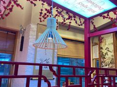 -思博半步颠小酒馆(梦时代店)