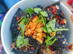-黑色经典臭豆腐·湖南特产(坡子街店)