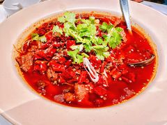 麻辣水煮牛肉-鹿港小镇(霄云店)