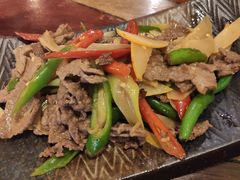 酸木瓜炒牛肉-紫滇源云南生态菜(丹凤街店)