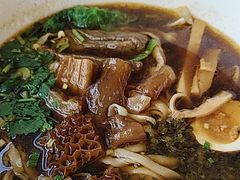 -康师傅私房牛肉面(申虹店)