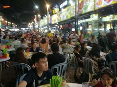 -明记烧鱼美味店