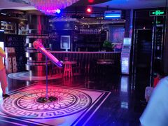 -GAGA主题量贩式KTV平价店(工大店)