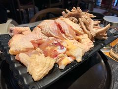 -洪氏嗨捞·广东猪肚鸡·椰子鸡火锅(西咸万象城店)