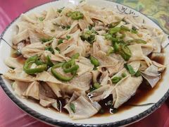 -银峰农庄·特色烧鸡·鲜无花果浸鸡