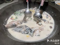 -鲜潭蒸汽石锅鱼(五道口购物中心店)