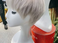 -LAQUEEN 时尚健康假发(万象城总店)