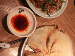 -宽鲜锅贴家常菜(永旺东部购物中心香港中路店)