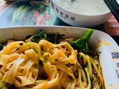 -魏家凉皮(梨园店)