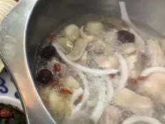 -范饭椰林川湘味海鲜·椰子鸡(三亚湾椰梦长廊店)