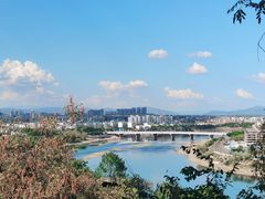 -叠彩山景区