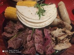 牛仔拼盘-Pistolera Mexican Cantina女枪手墨西哥餐厅(碧云路店)