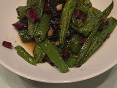 -辛香味烧鱼馆·非遗技艺·排骨红烧肉(光谷医药园店)