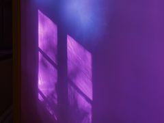 -Nathalie Djurberg与Hans Berg“牛皮纸包裹的月亮”-Prada荣宅当季展览