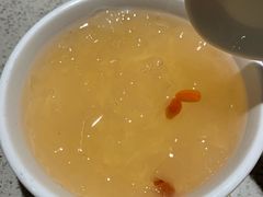 银耳羹-海底捞大排档火锅(悦荟广场店)