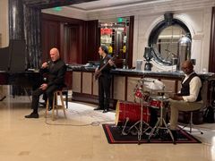 -LONG BAR 廊吧(外滩华尔道夫酒店)