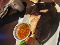 香煎仓鱼-大头虾越式风味餐厅(光明广场店)